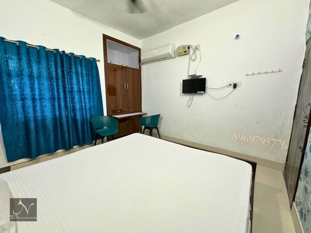 Budget room for two with free breakfast Hotel Nalanda guest house rajgir (1)