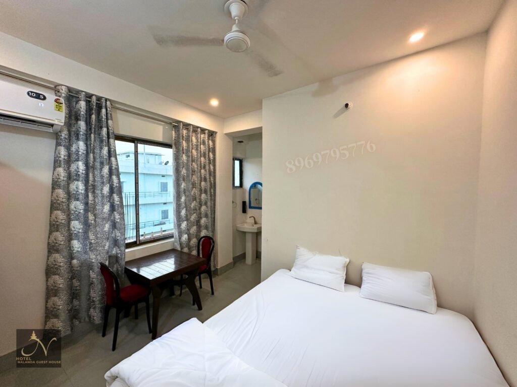 Deluxe twin bed rooms with city view Hotel Nalanda guest house rajgir